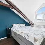 Charming Loft Apartment, But Quiet *
